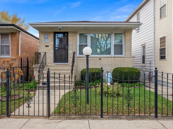 3514 S Maplewood Ave, Chicago, IL 60632