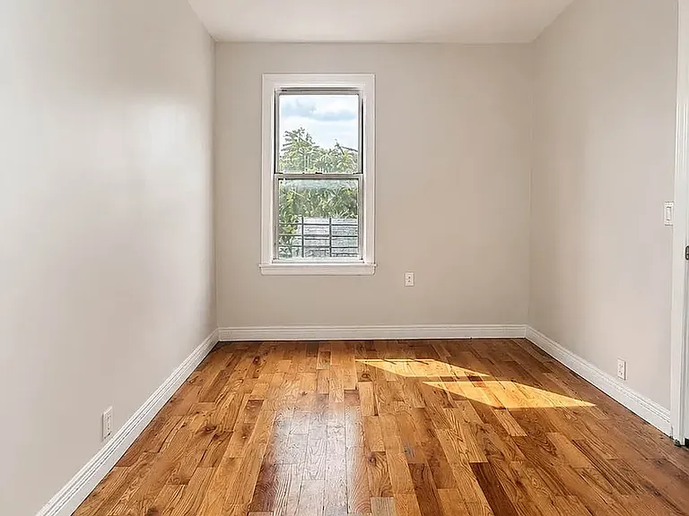 168-44 Liberty Ave #2B — Photo 2