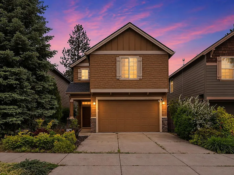 61330 Huckleberry Pl — Photo 1