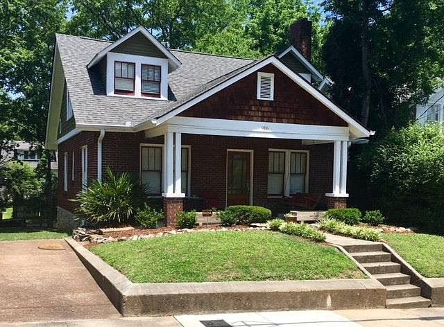 Gorgeous Craftsman-Style Home