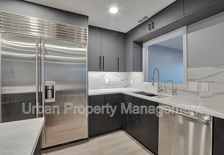 44 W Broadway #2405S — Photo 5