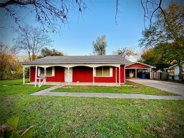 203 S Red River St, Mexia, TX 76667