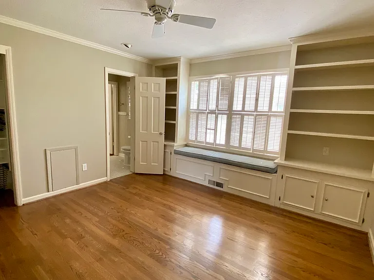 1414 E Olive Dr SE — Photo 14