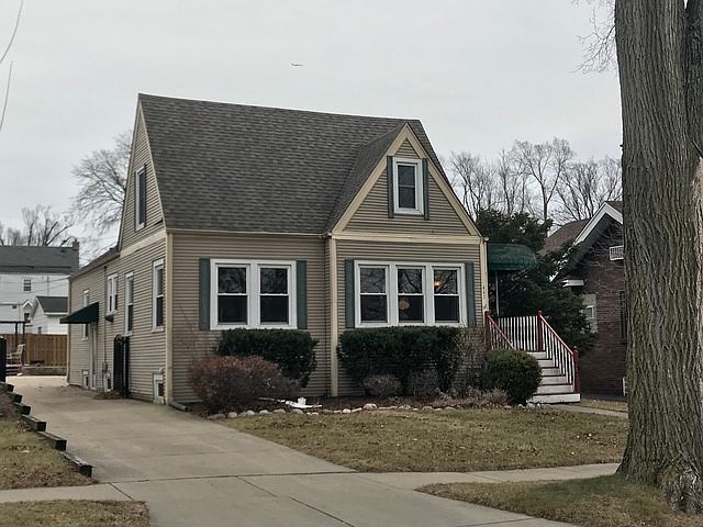 1st image of 447 S Cottage Hill Ave