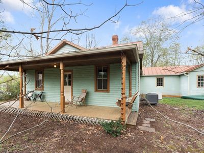 7624 Secretarys Sand Rd, Schuyler, VA, 22969