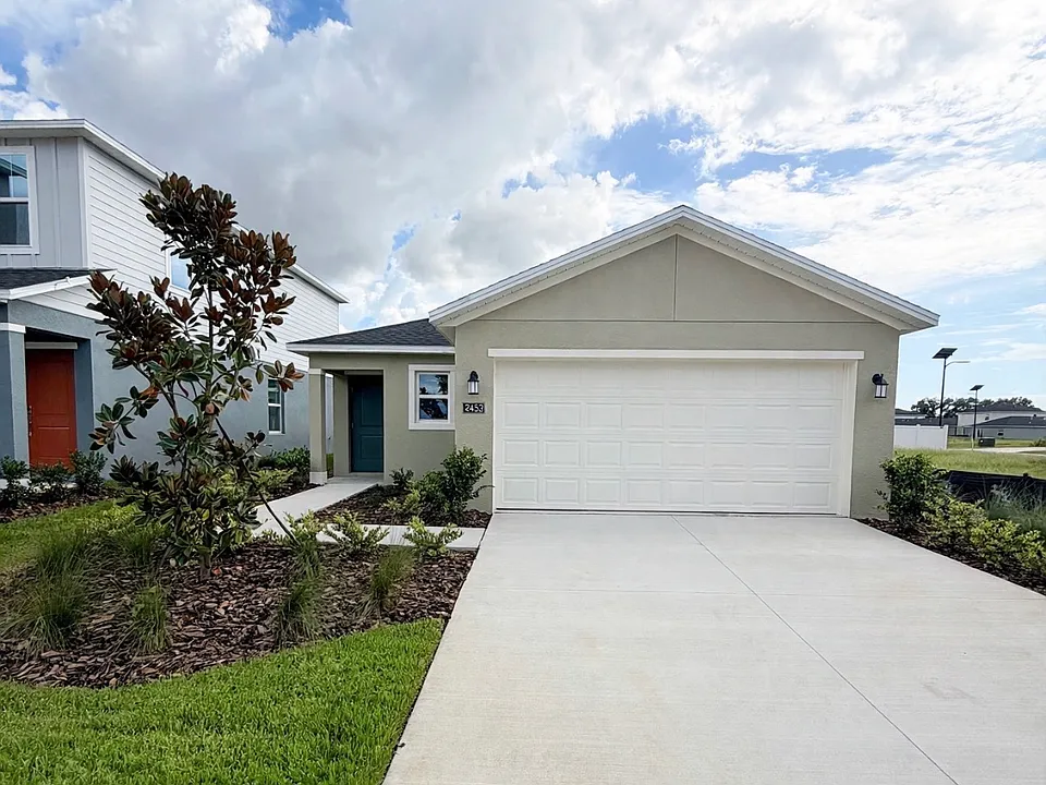 4452 SW 80th Pl