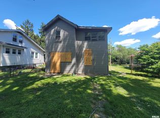 1711 N Indiana Ave, Peoria, IL 61603