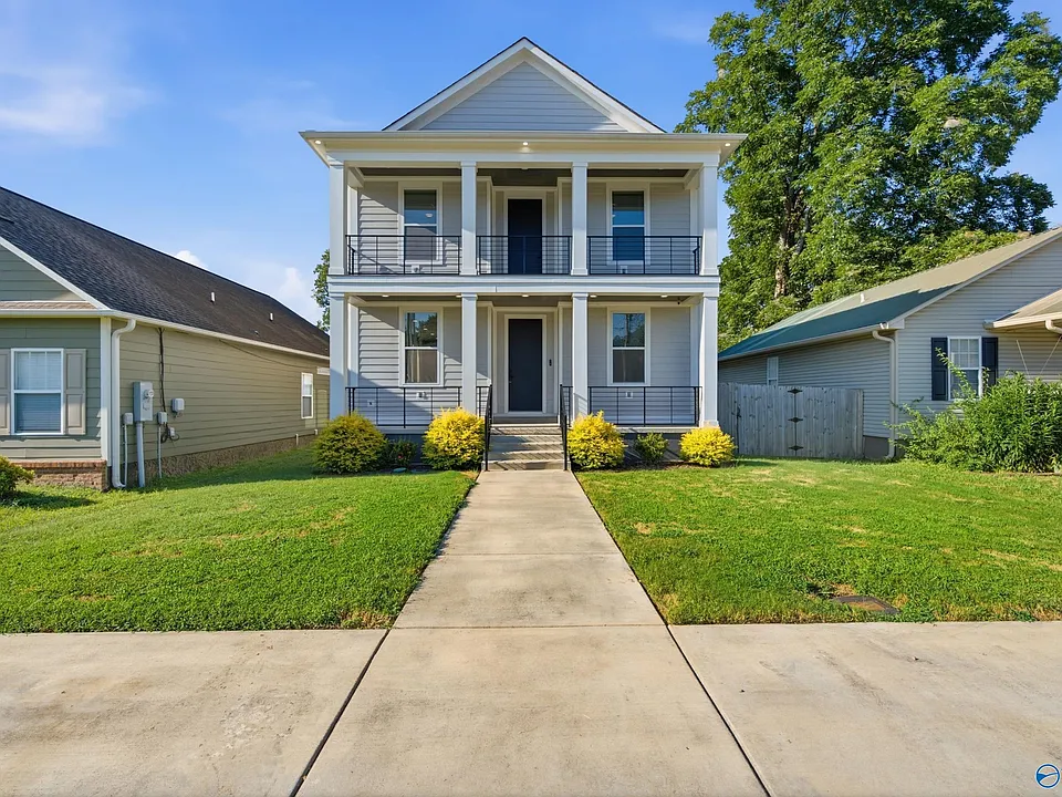 1109 Rison Ave NE