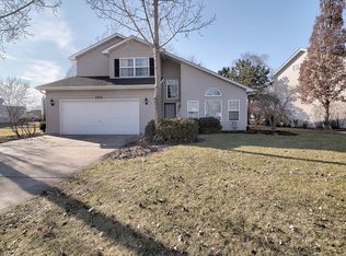 2201 Falcon Dr, Plainfield, IL 60586