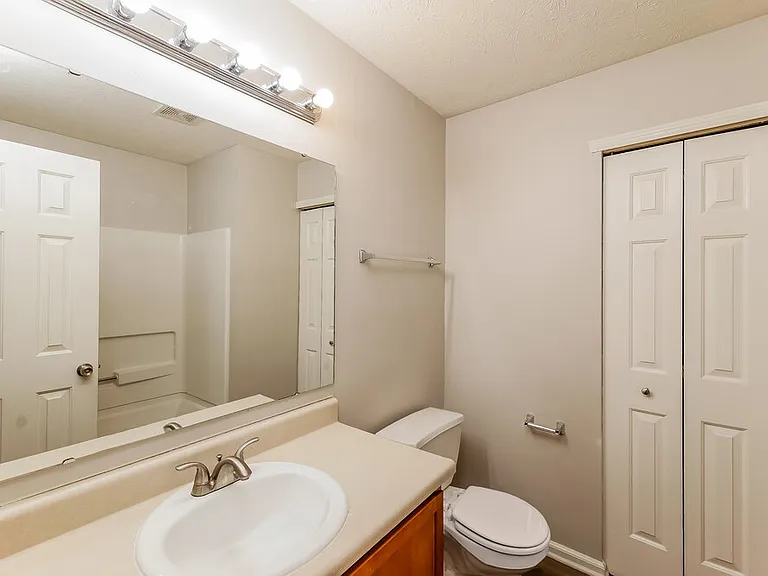 5742 Twin River Ln — Photo 15