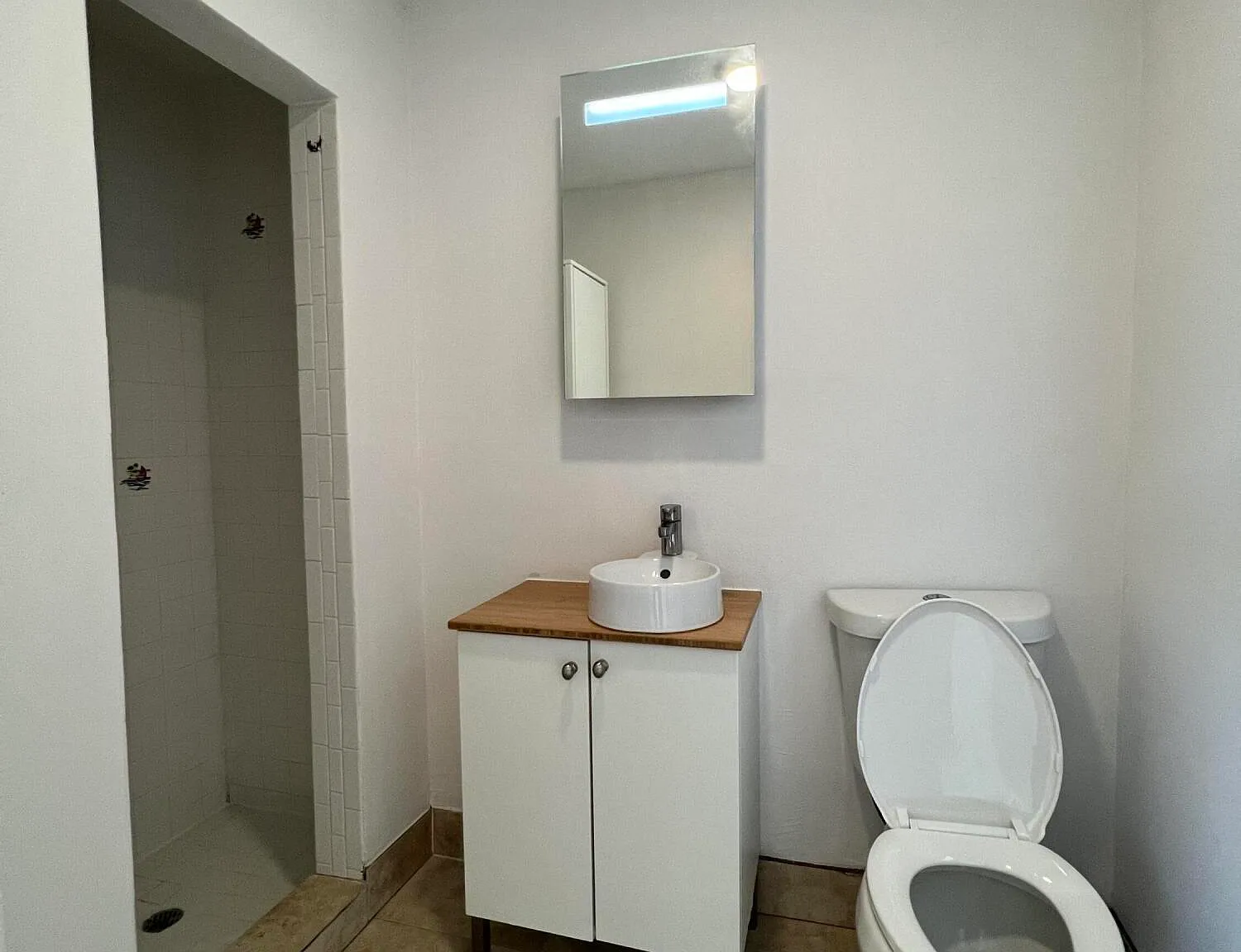 1 bed, 1.0 bath, 650 sqft, $1,650 — Photo 2
