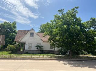 1 W Holly, Tuttle, OK 73089