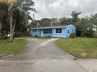 249 W Browning Dr, West Palm Beach, FL 33406