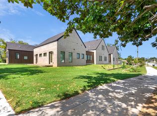 510 N 8th St, Rogers, AR 72756