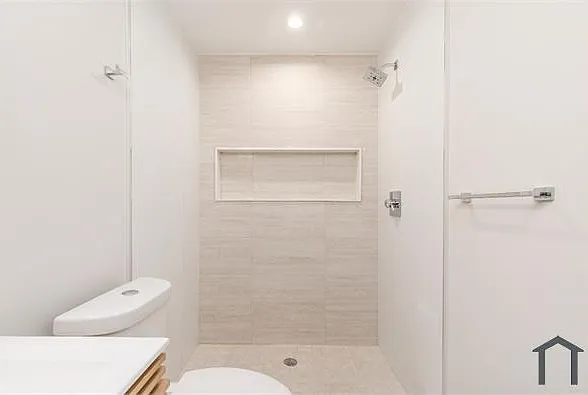 1809 W Master St #3 — Photo 6