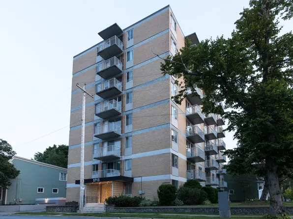 5713 Victoria Rd #206, Halifax, NS B3H 2Y3
