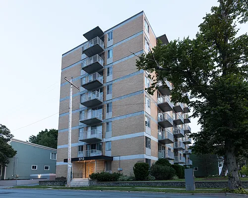 5713 Victoria Rd Photo 1