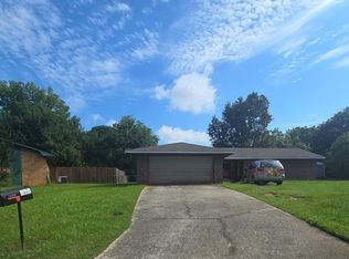 109 Monteigo Ct, Centerville, GA 31028