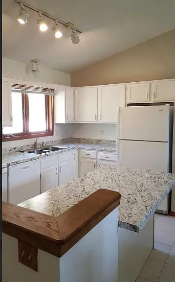Breakfast countertop