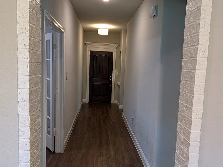 6320 Battle Mountain Trl — Photo 13