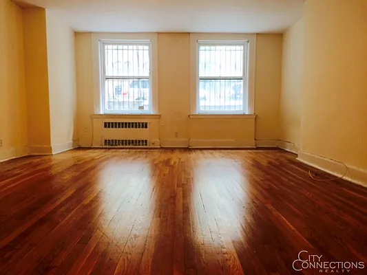 Rented by City Connections Realty | media 26