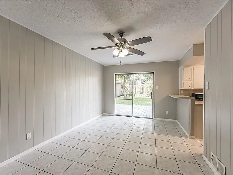7015 Pine Vista Ln — Photo 13