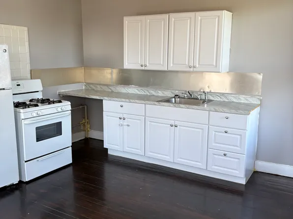 850 Noble Ave APT C11, Bridgeport, CT 06608