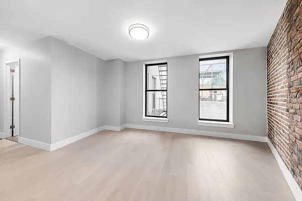 Rented by Compass | media 8