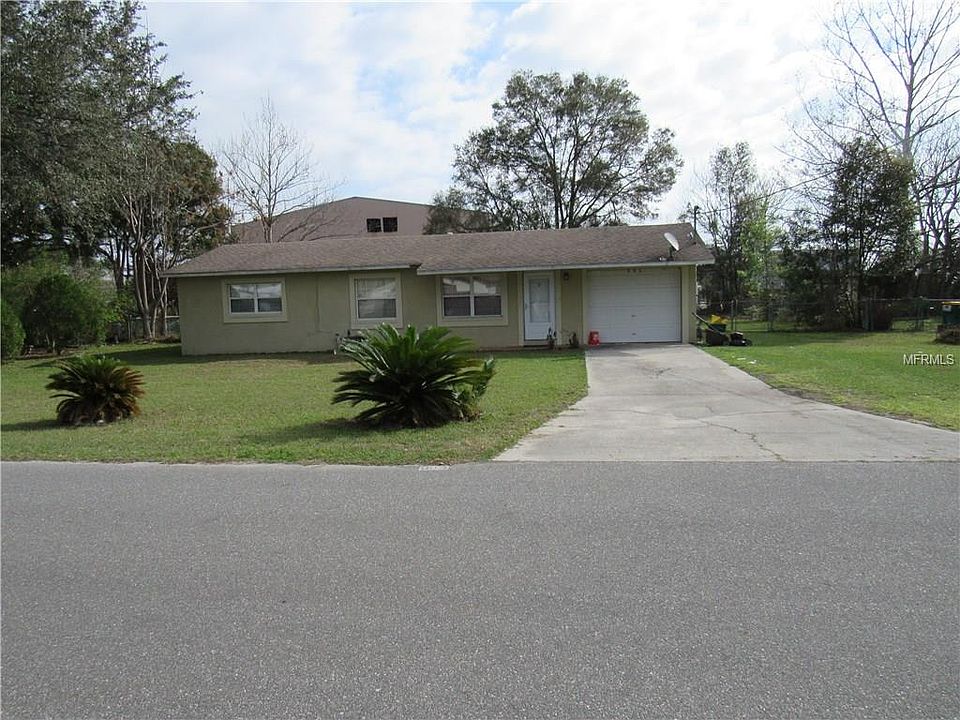 1st image of 903 Maple Ave