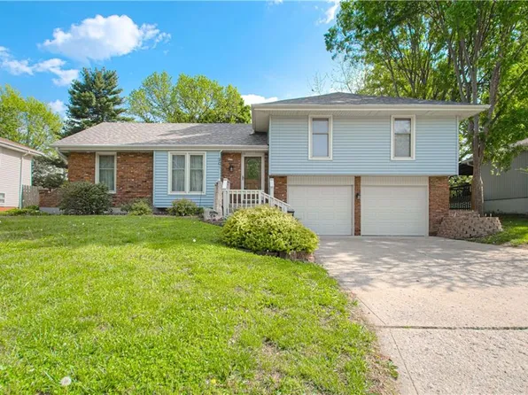 201 NE 88th Ter, Kansas City, MO 64155