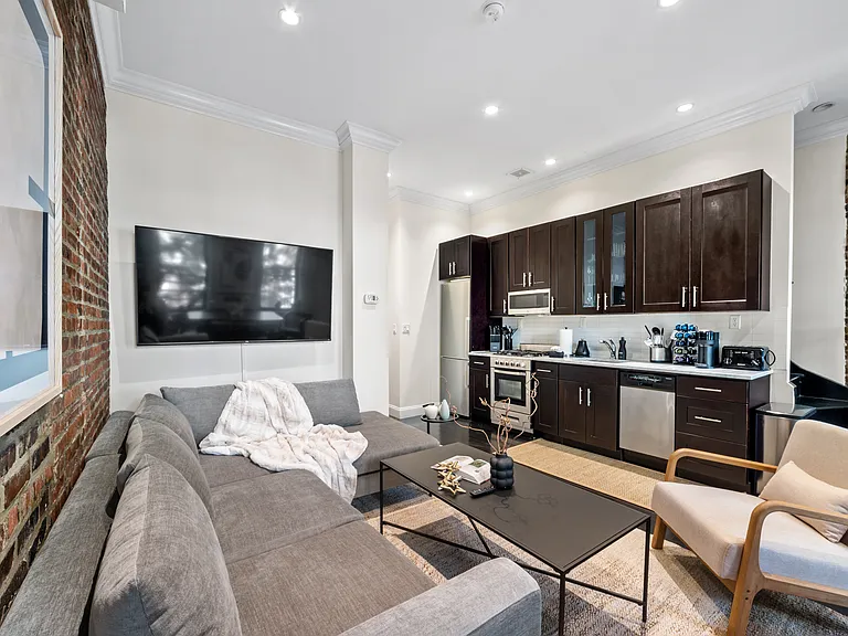 244 78th St #4B — Photo 9