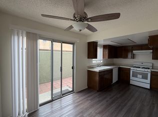 390 S Walnut Ave APT 3, Brea, CA 92821