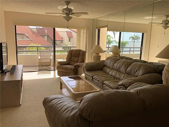 3rd image of 103 1st St E APT 216