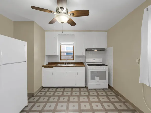 (undisclosed Address), Minneapolis, MN 55421