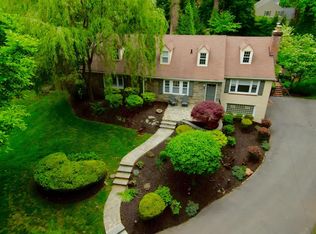 535 Broad Acres Rd, Penn Valley, PA 19072