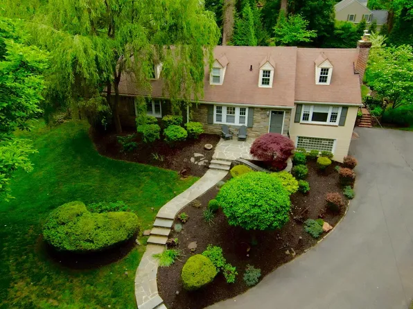 535 Broad Acres Rd, Penn Valley, PA 19072