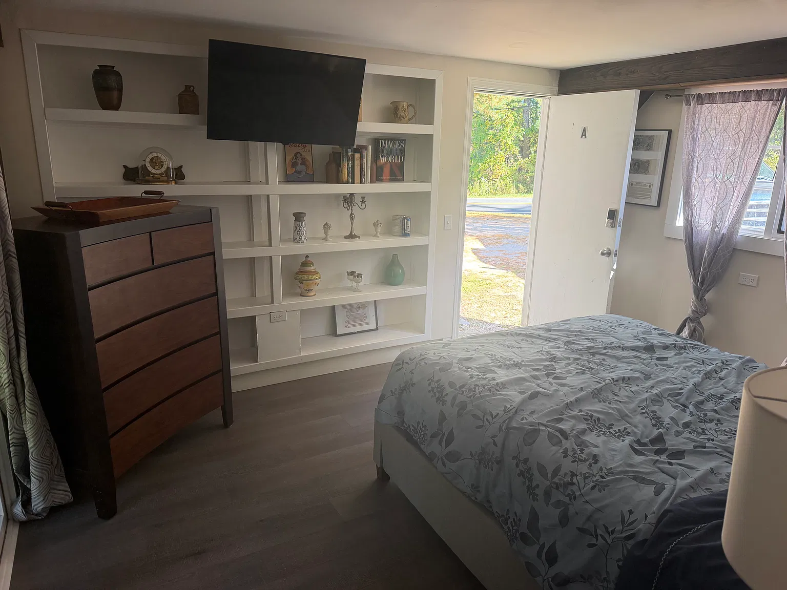 1 bed, 700 sqft, $1,975 — Photo 2