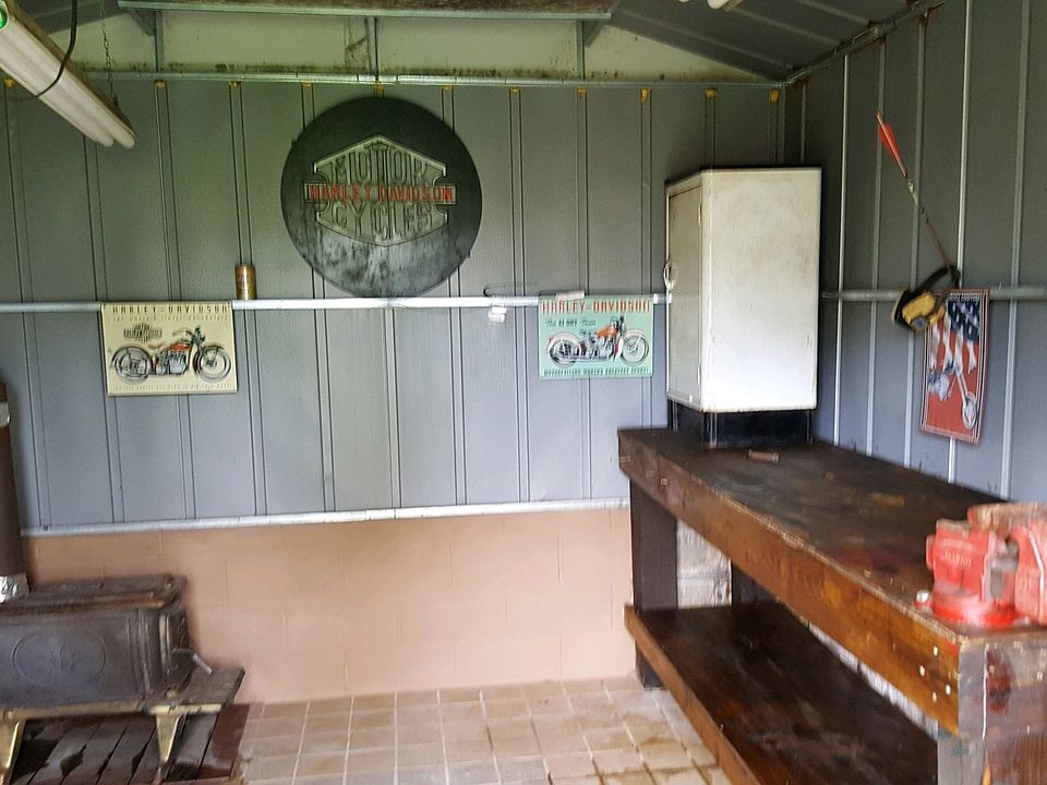 2nd image of 302 S Main St