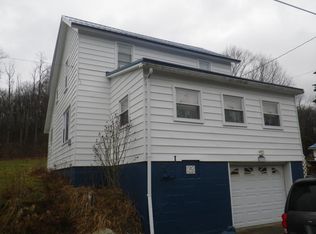 226 Dunsmore Rd, Saint Benedict, PA 15773