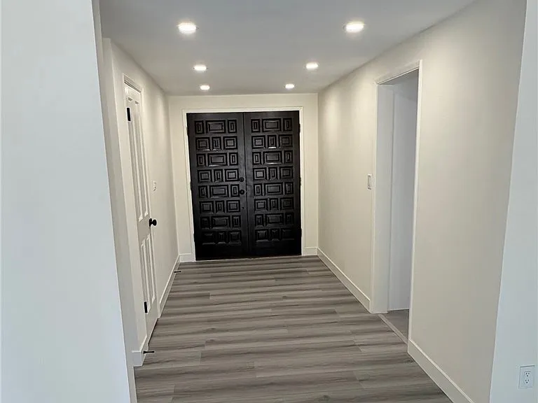 5301 Dubois Ave — Photo 16