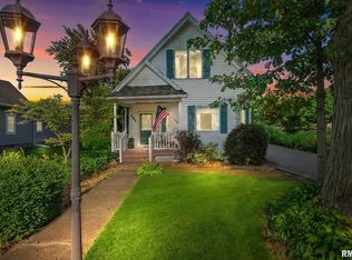 404 S Chestnut St, Tremont, IL 61568