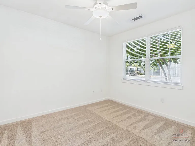 305 Mohegan Ave #8101 — Photo 22