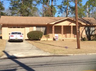 1085 Webb Rd, Dothan, AL 36303