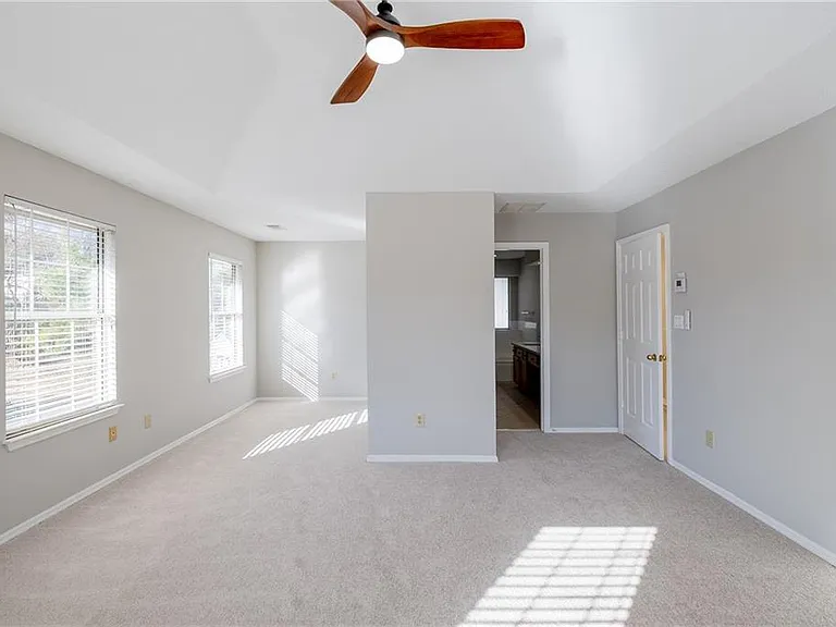 10950 Pinehigh Dr — Photo 10