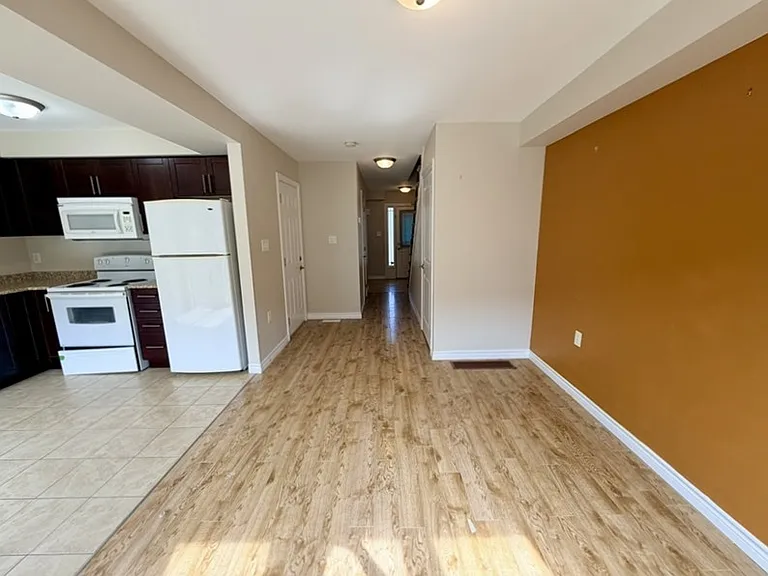 204 Alva St #20 — Photo 10