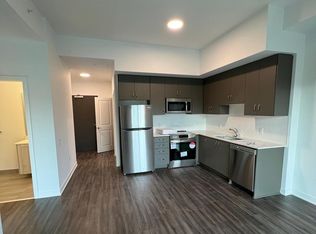 385 Arctic Red Dr #108, Oshawa, ON L1L 0H8