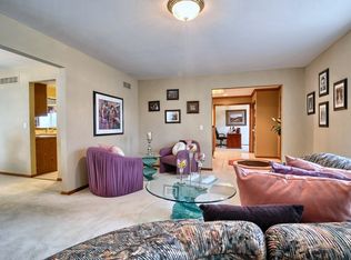 29732 Newberry Ct, Farmington Hills, MI 48331
