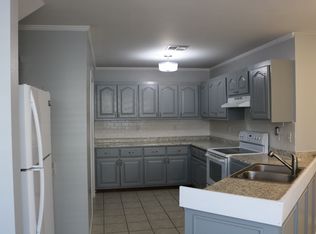 102 Cary Pl, Muskogee, OK 74403