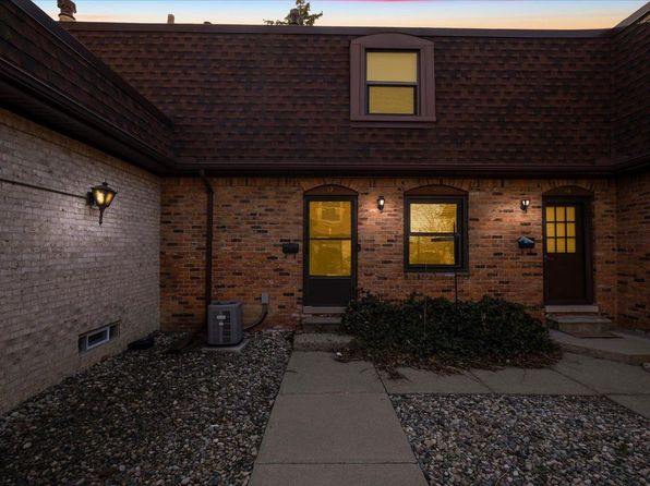 5055 Crooks Rd APT 17, Royal Oak, MI 48073
