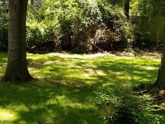 5th image of 901 McLinden Ave SE